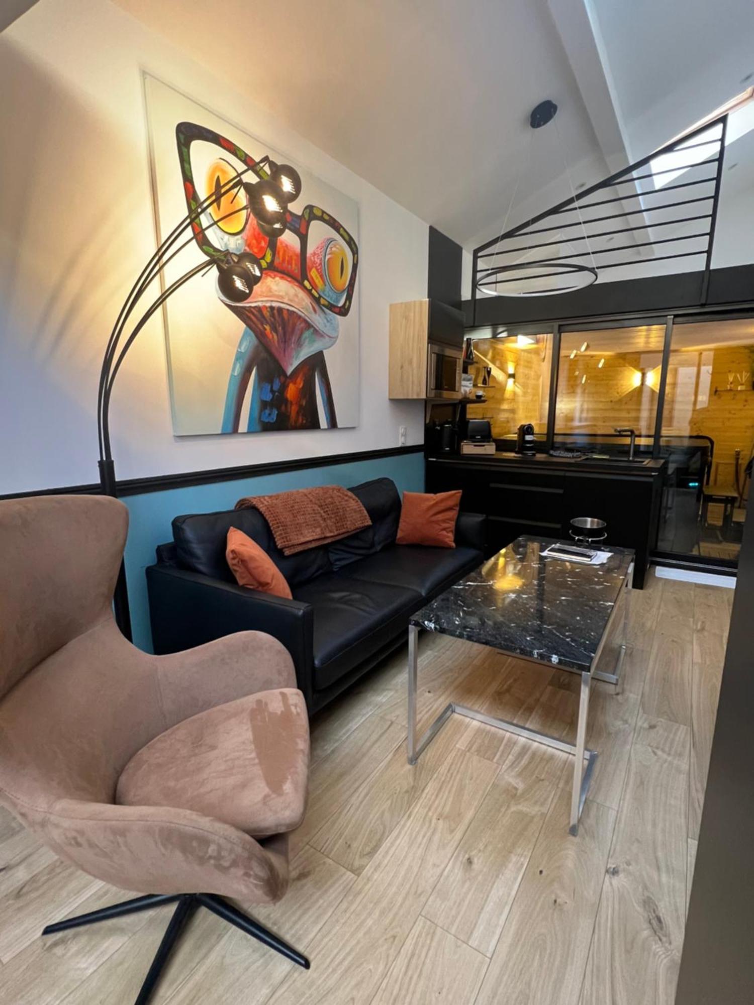 Les Suites De Stanislas Jacuzzi & Spa Nancy Exteriör bild