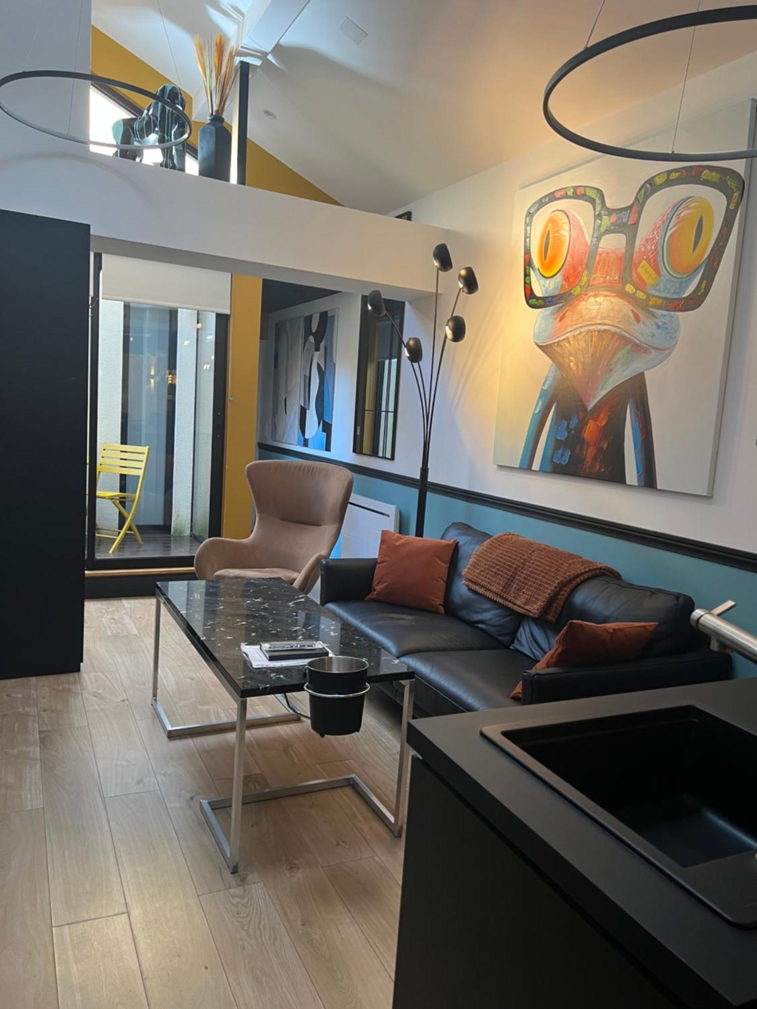 Les Suites De Stanislas Jacuzzi & Spa Nancy Exteriör bild